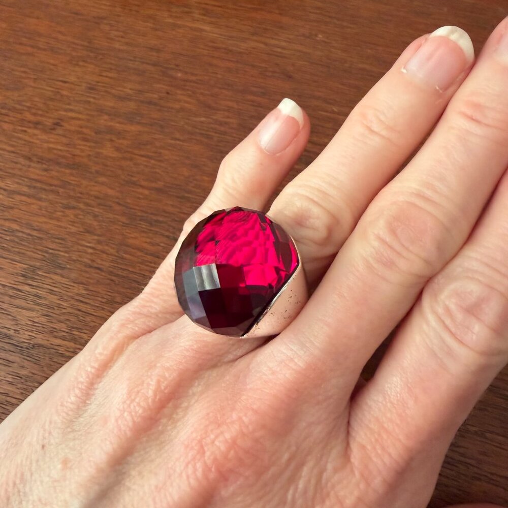 Huge Red / Deep Fuchsia Fun Statement Cocktail ring - 5.25